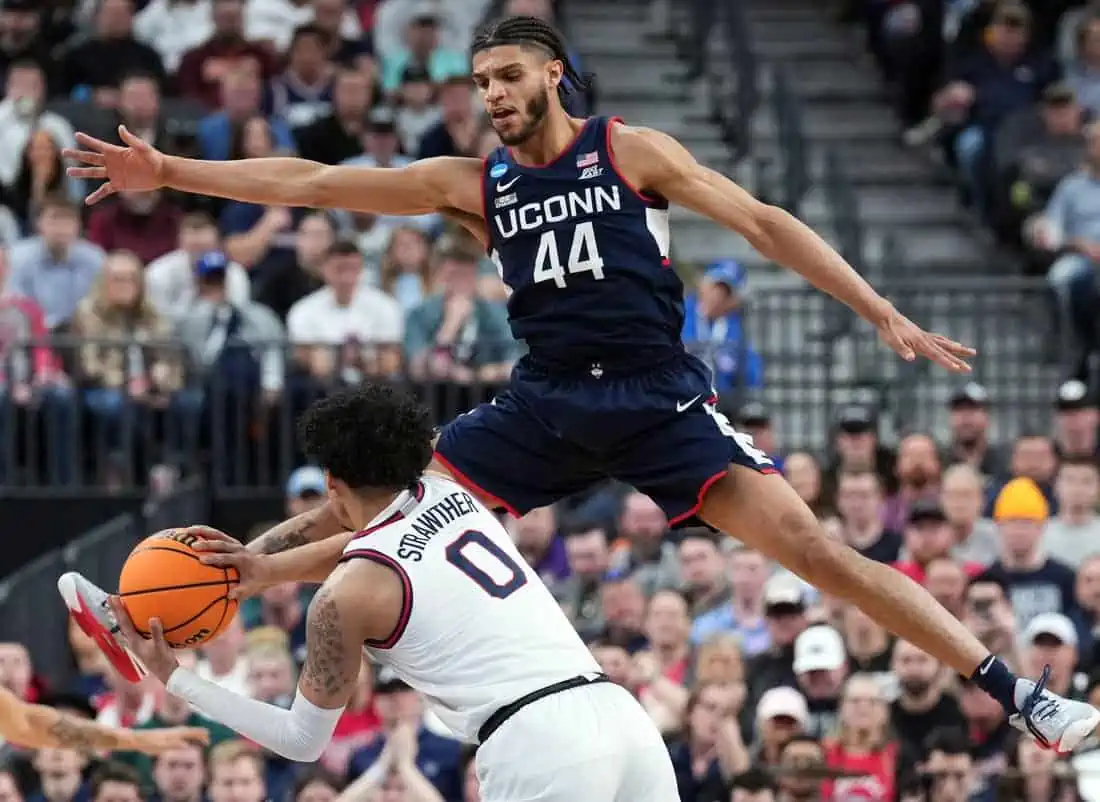 NCAA Basketball: NCAA Tournament West Regional-UCONN vs Gonzaga