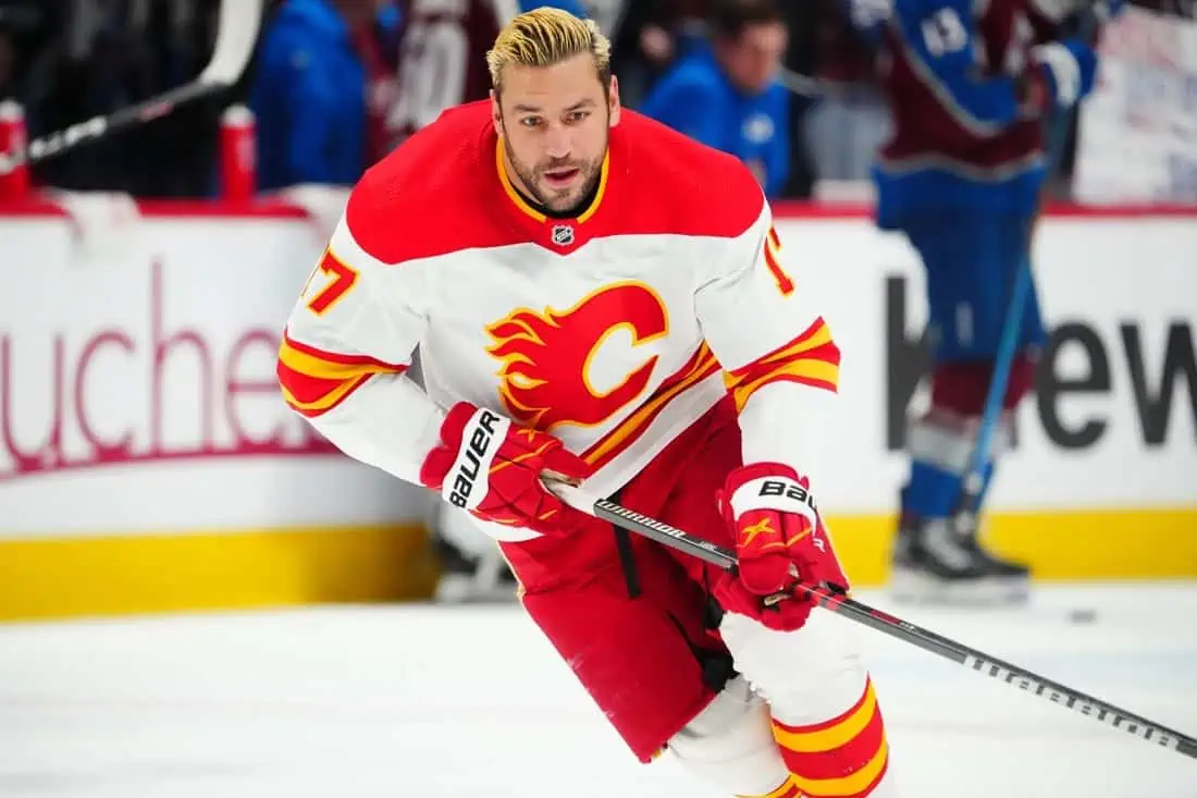 NHL: Calgary Flames at Colorado Avalanche