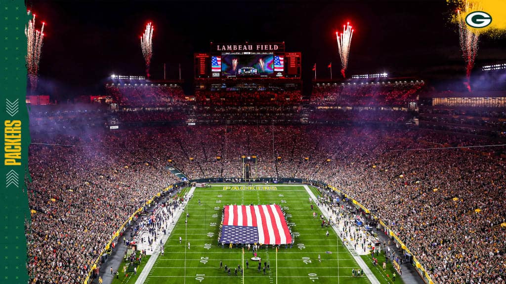 TNF Features NFC North Battle at Lambeau Field