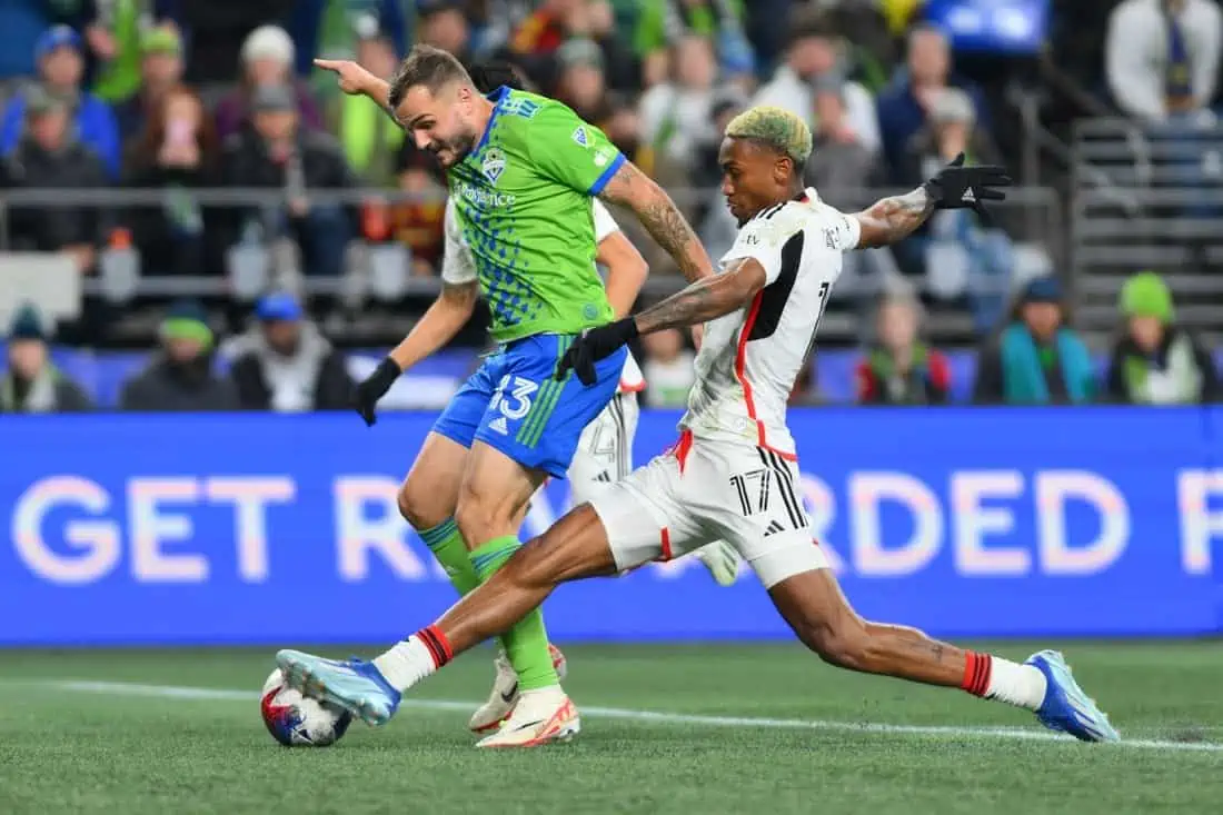 MLS: MLS Cup Western Conference First Round-Game 1-FC Dallas at Seattle Sounders FC