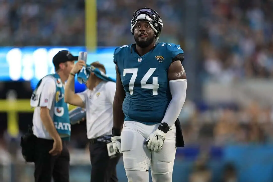 Jaguars LT Cam Robinson lands on IR with knee injury SportsHub