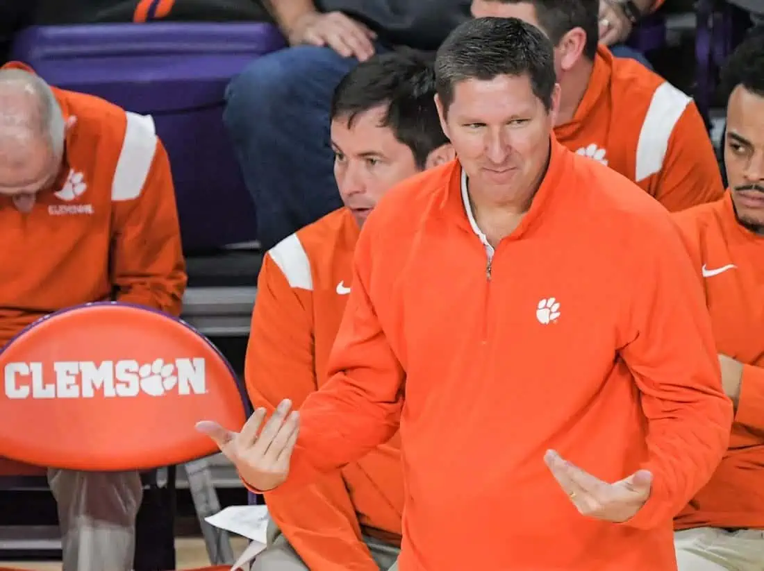 Syndication: Notre Dame Insider