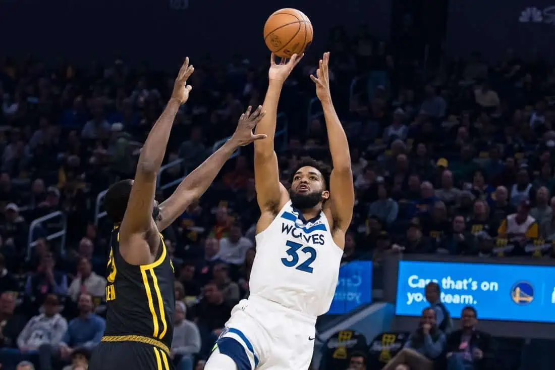 NBA: Minnesota Timberwolves at Golden State Warriors