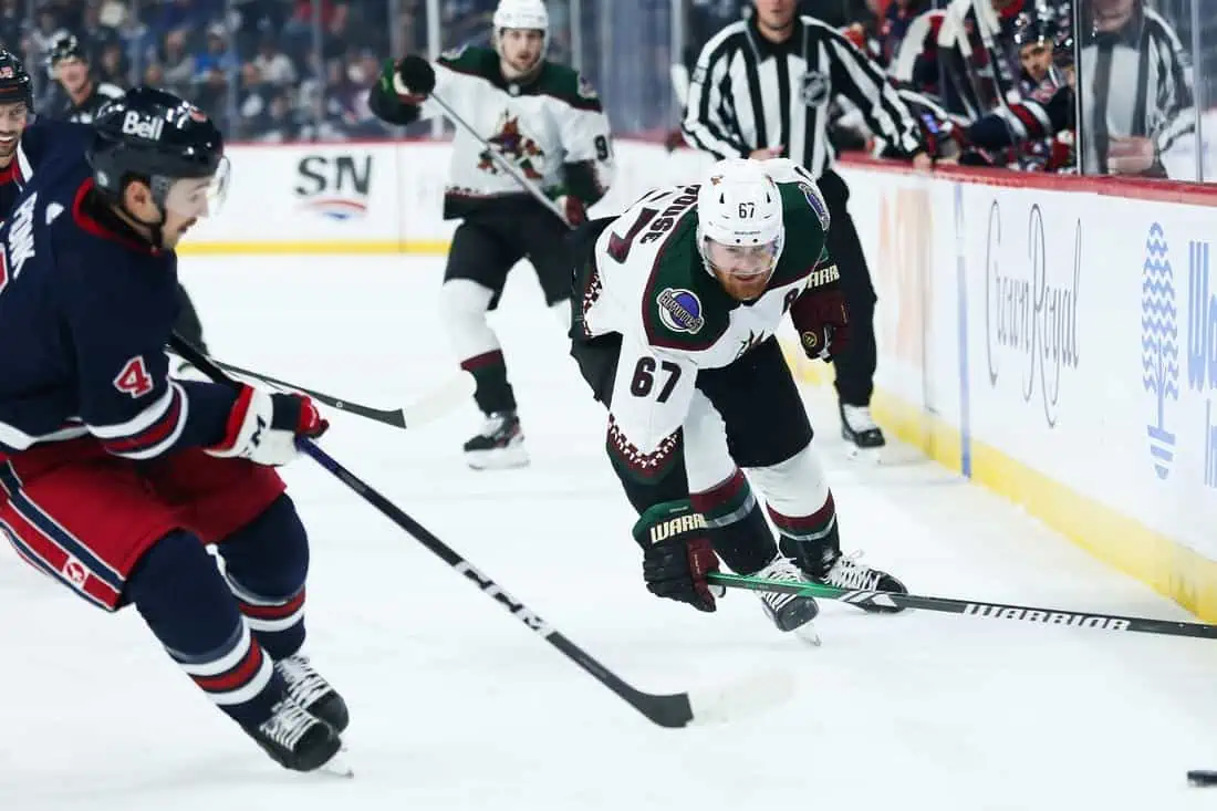 NHL: Arizona Coyotes at Winnipeg Jets
