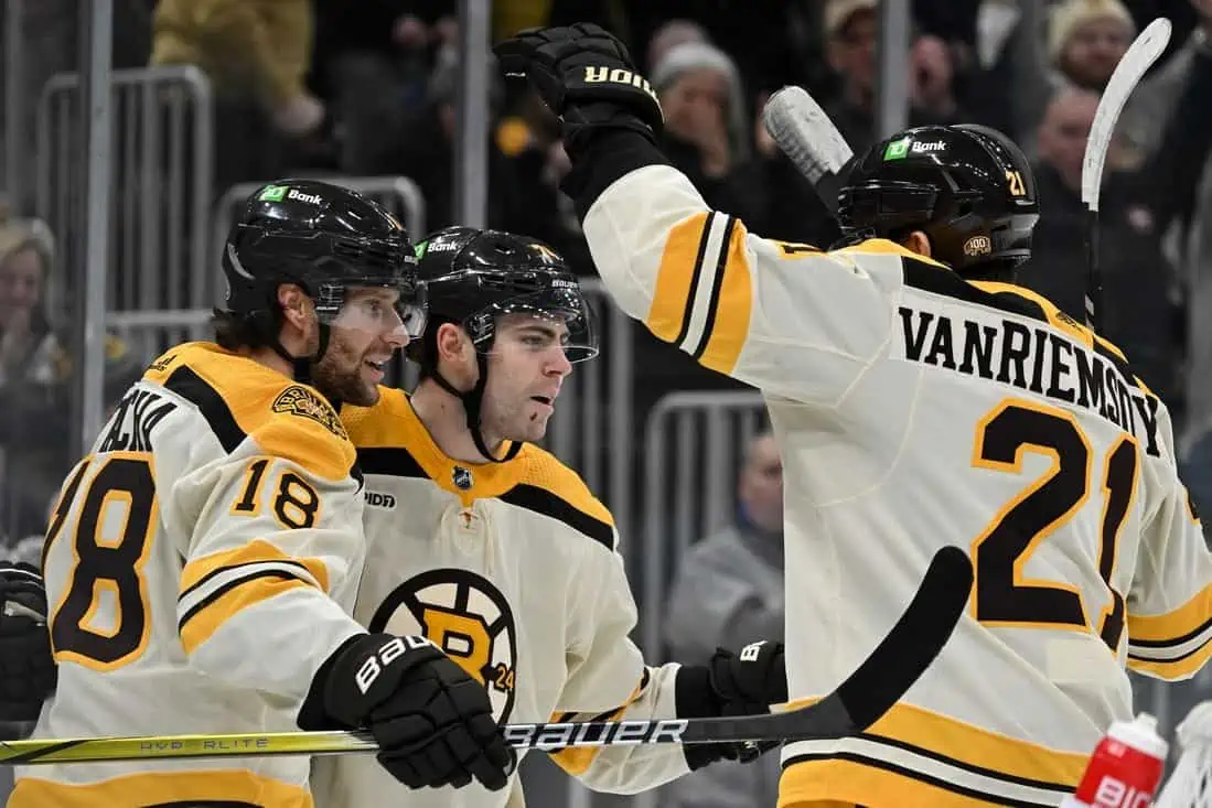 Bruins hang 9 goals on Habs in easy victory SportsHub