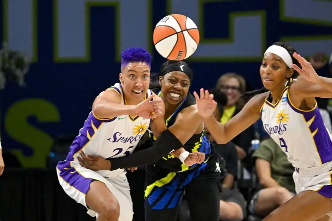 WNBA: Los Angeles Sparks at Dallas Wings